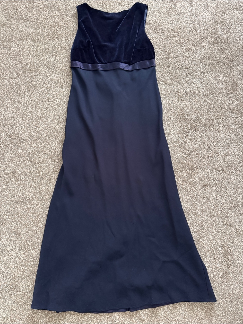 Elegant Navy Sleeveless Evening Gown Vintage